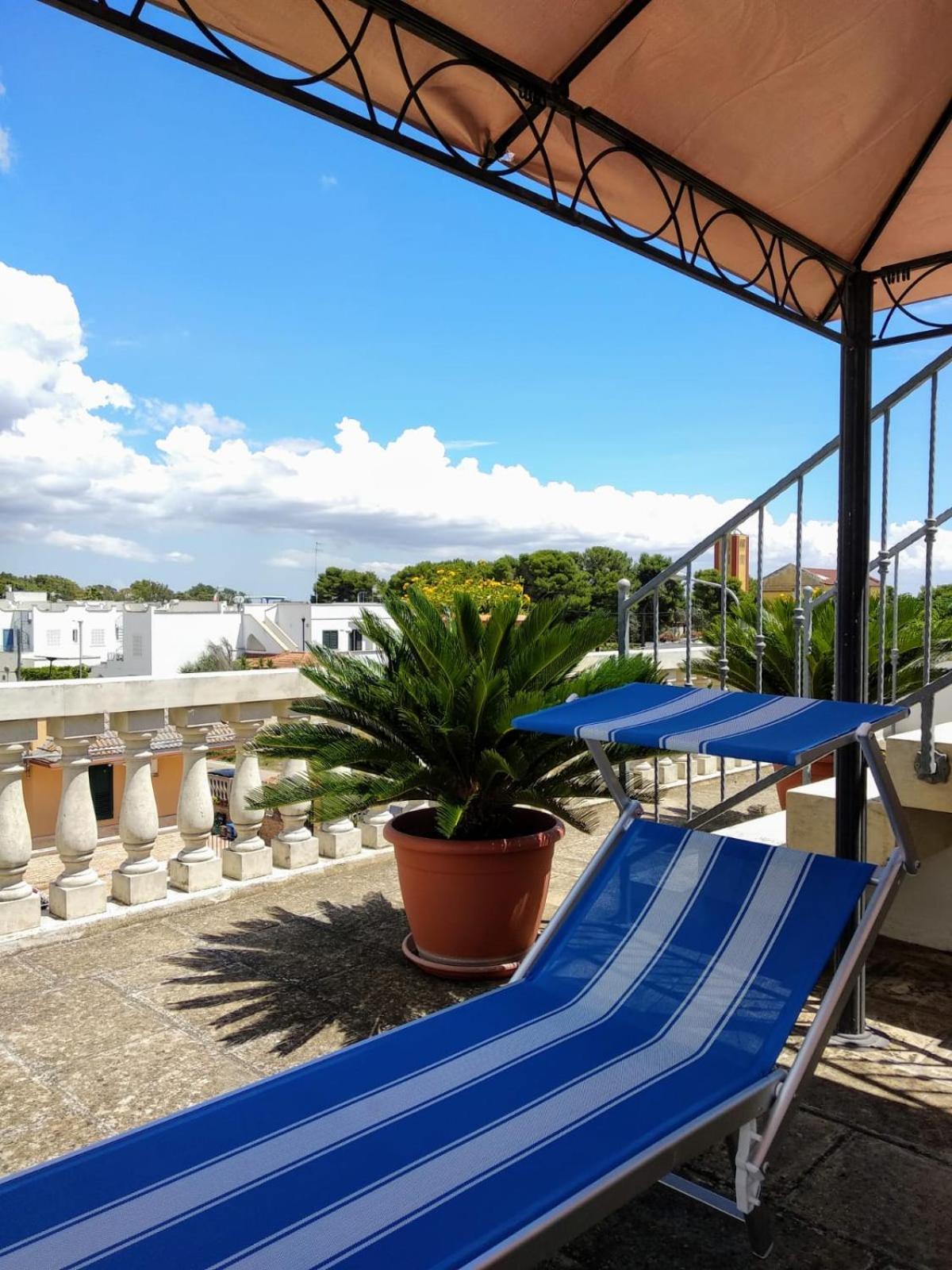 Dimora Liccisa Apartment Torre Lapillo Room photo