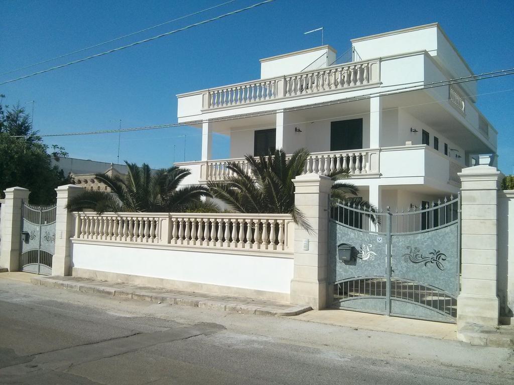 Dimora Liccisa Apartment Torre Lapillo Exterior photo