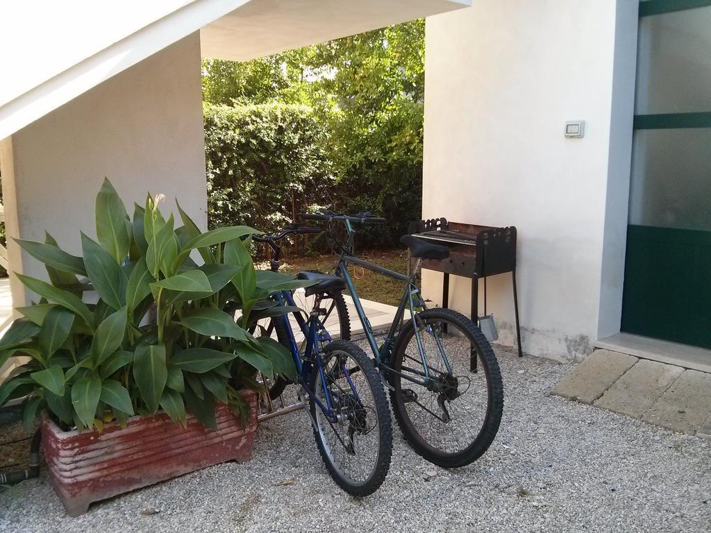 Dimora Liccisa Apartment Torre Lapillo Room photo