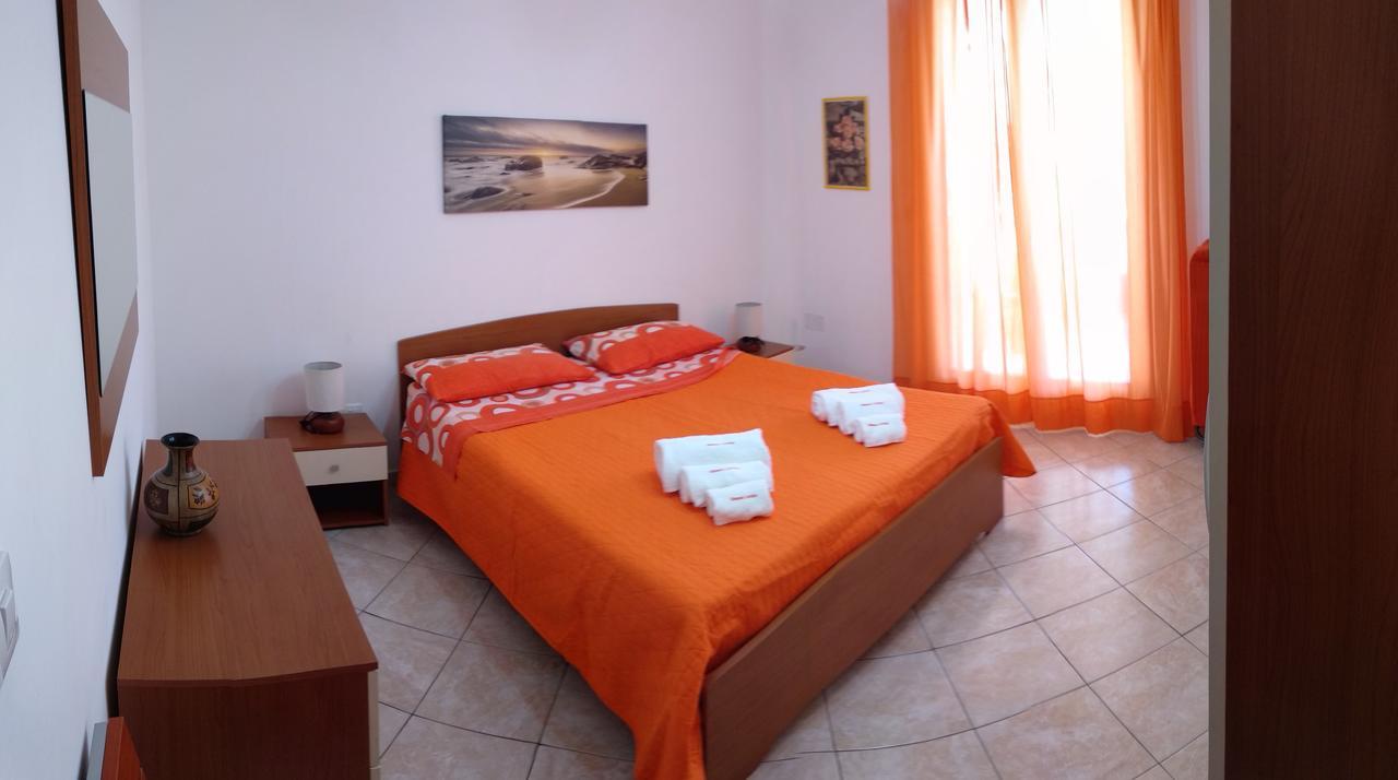 Dimora Liccisa Apartment Torre Lapillo Exterior photo
