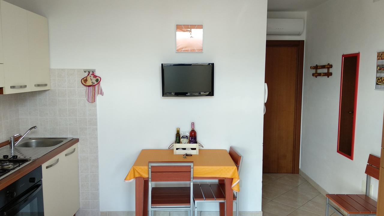 Dimora Liccisa Apartment Torre Lapillo Exterior photo